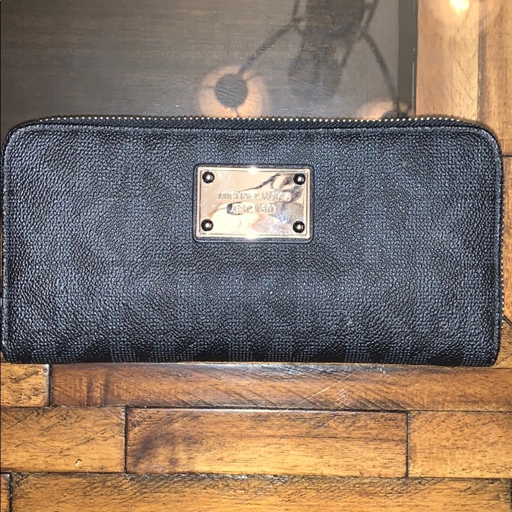 MICHAEL KORS WALLET black